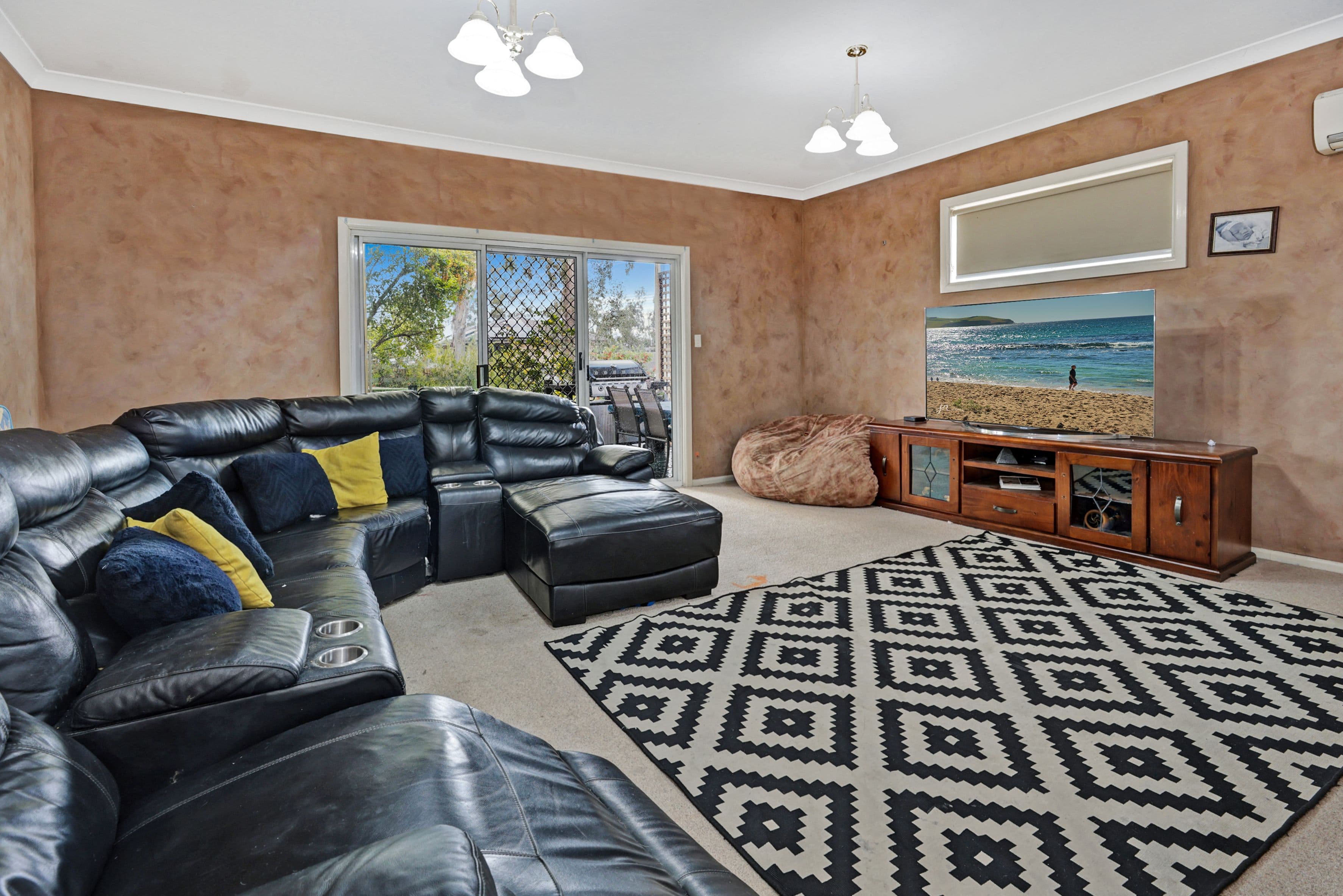2 Newport Street, Cambridge Park NSW 2747, Cambridge Park - Thumbnail 3