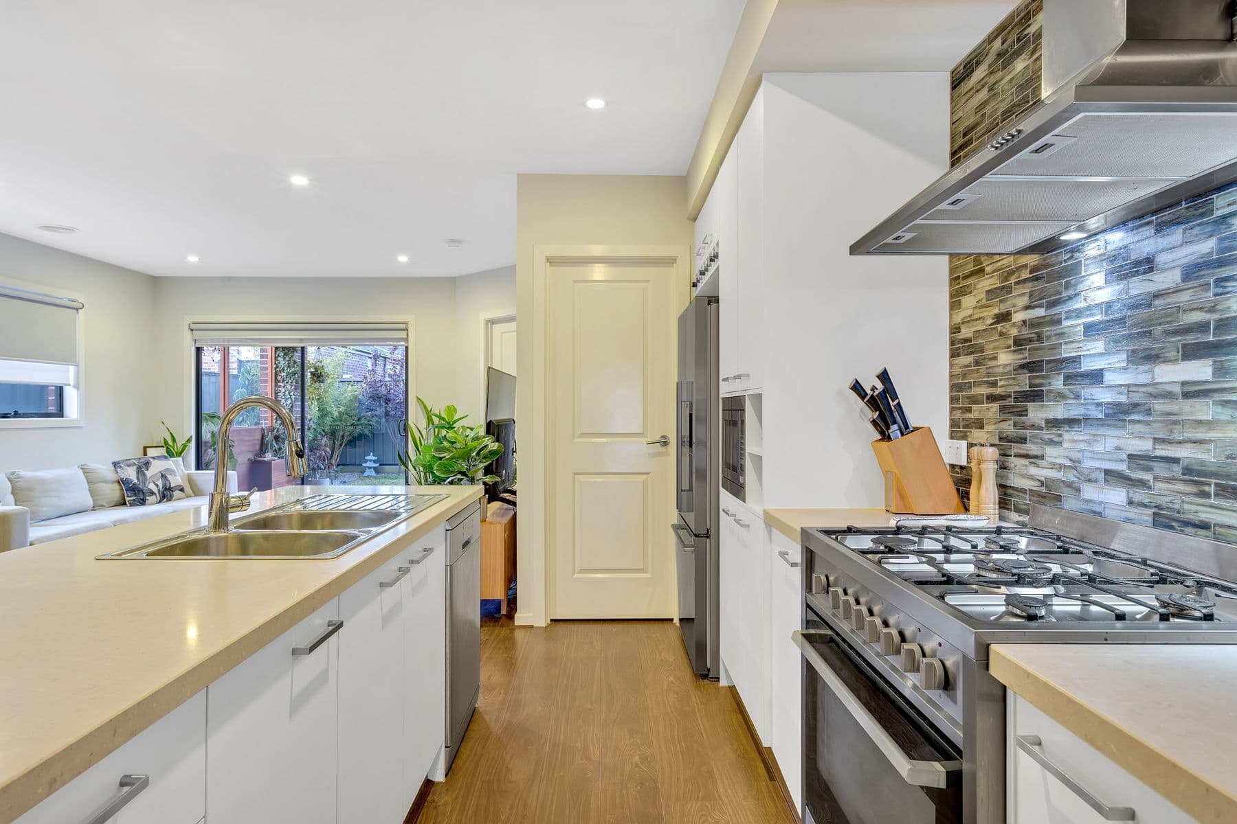 4 Pioneer Street, Craigieburn VIC 3064, Craigieburn - Thumbnail 7