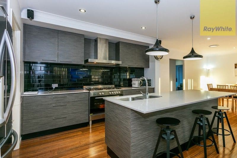 30 Thames Drive, Regents Park QLD 4118, Regents Park - Image 1