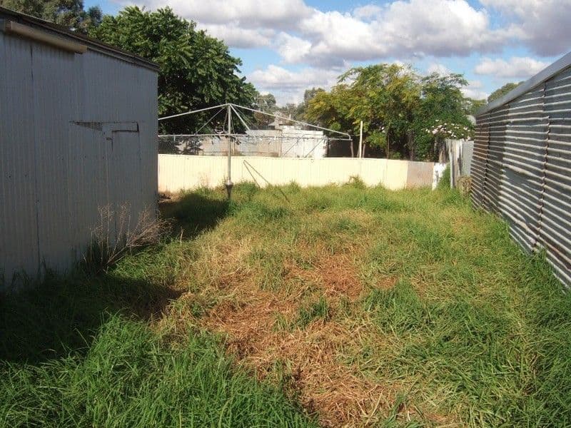 79 Burke Street, BROKEN HILL NSW 2880, Broken Hill - Thumbnail 2