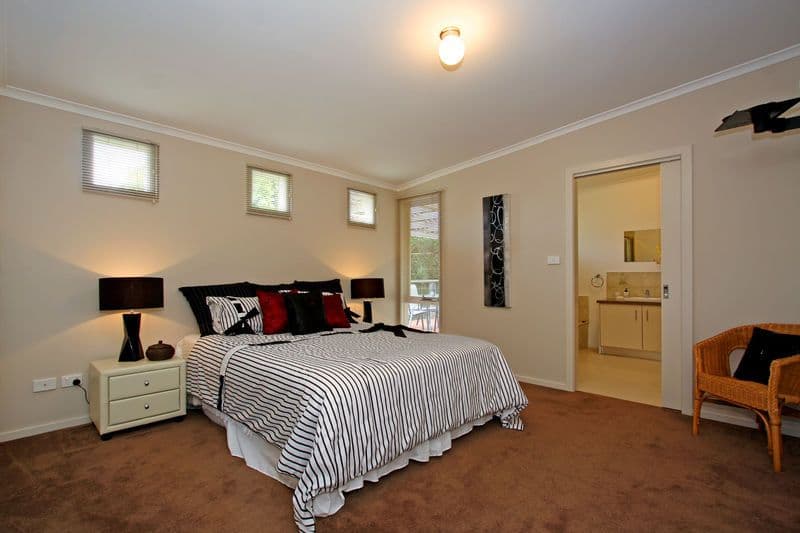 68 Fairway Grove, ROSEBUD VIC 3939, Rosebud - Thumbnail 8
