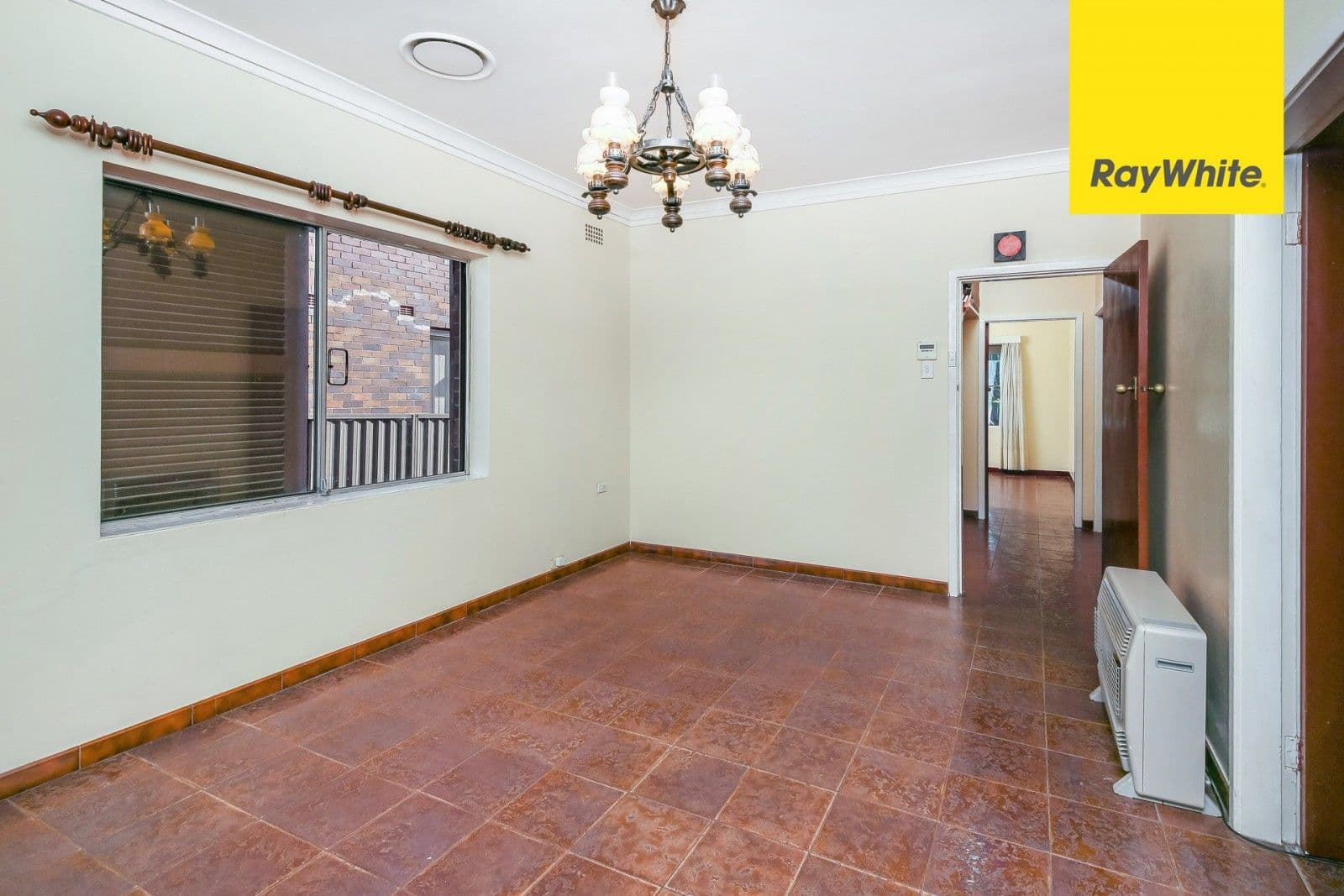4 Earls Avenue, Riverwood - Thumbnail 5