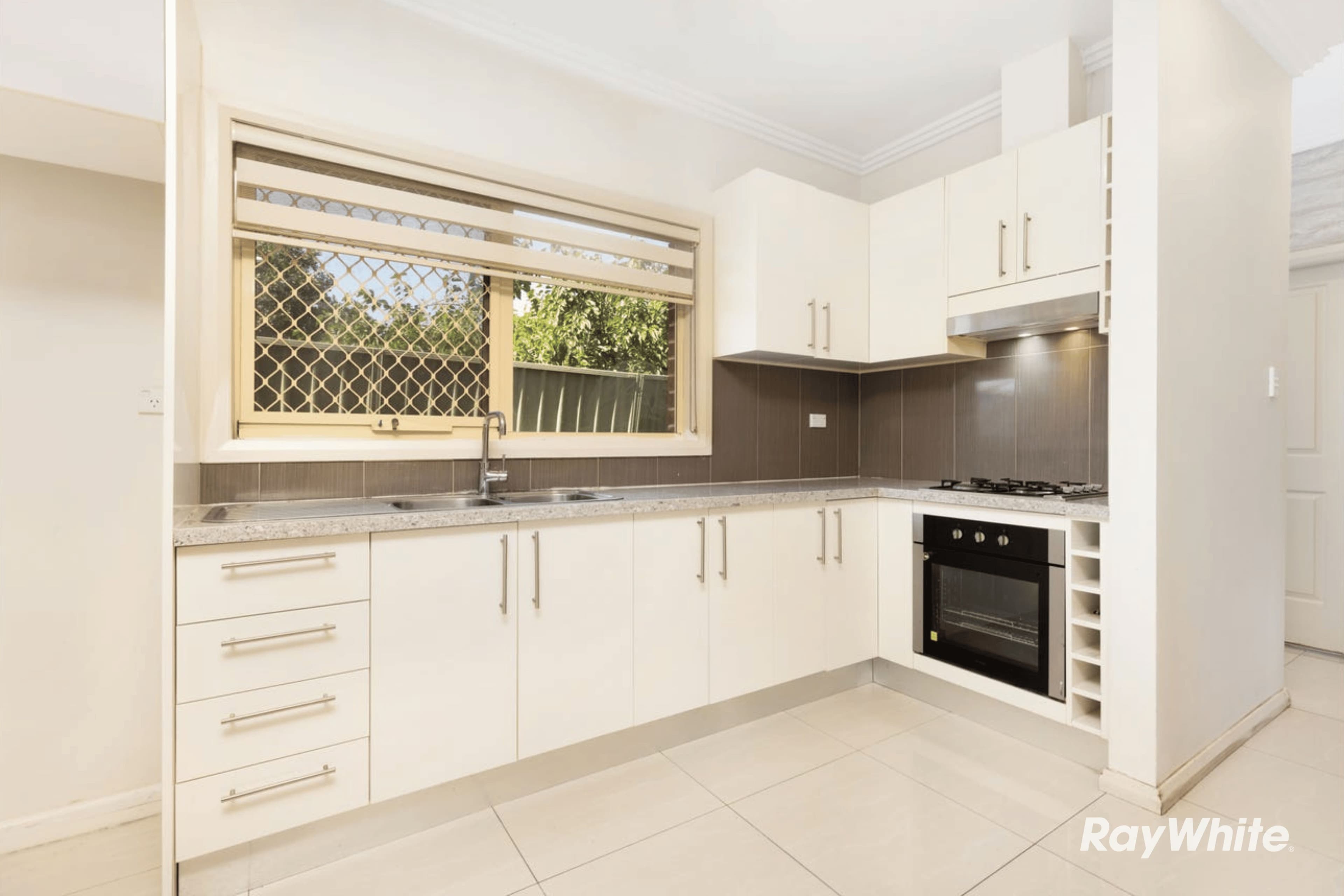 16 Dunstable Road, Blacktown NSW 2148, Blacktown - Thumbnail 2