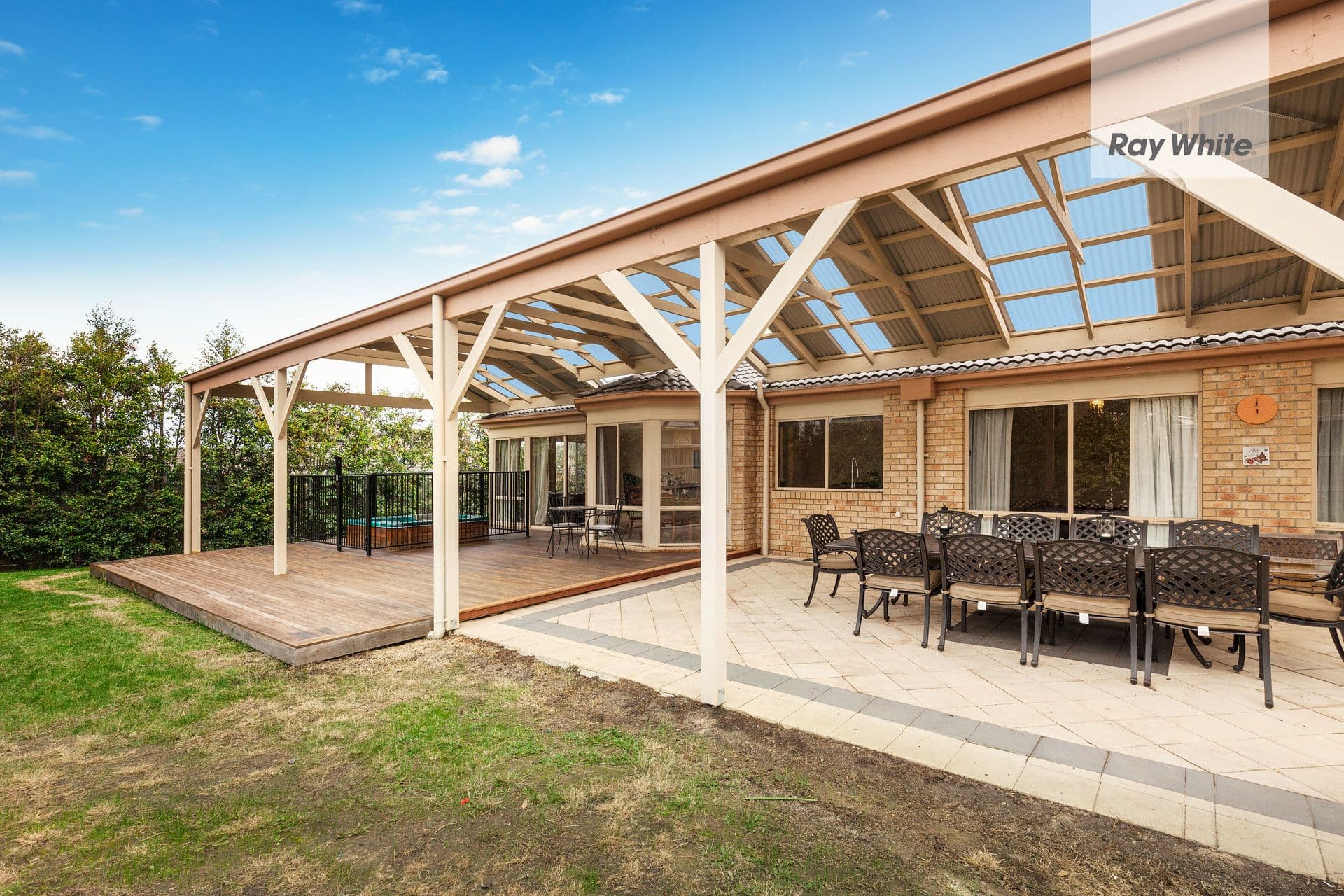 14 Kumba Court, South Morang VIC 3752, South Morang - Thumbnail 2