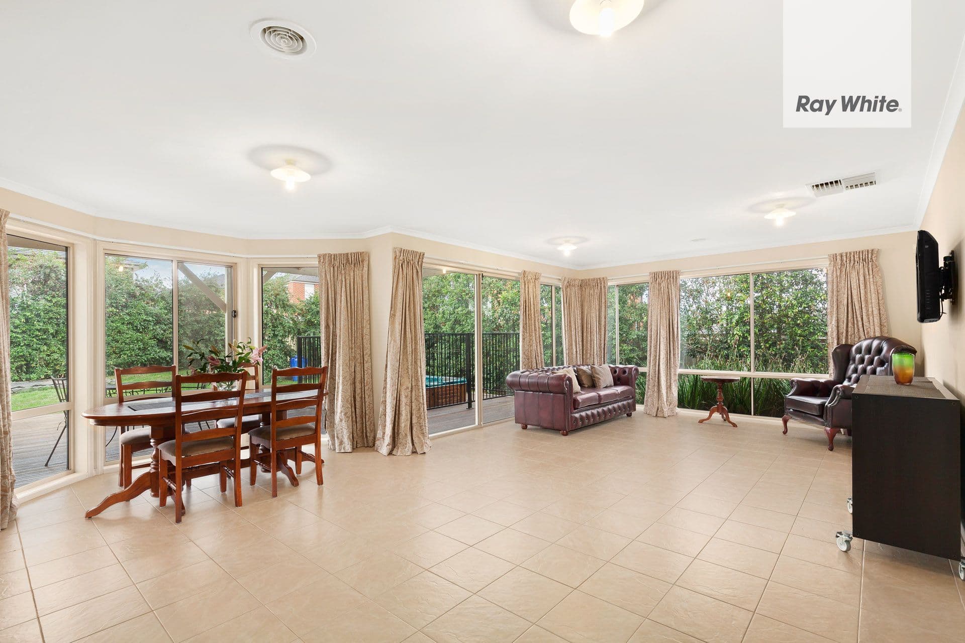 14 Kumba Court, South Morang VIC 3752, South Morang - Thumbnail 6