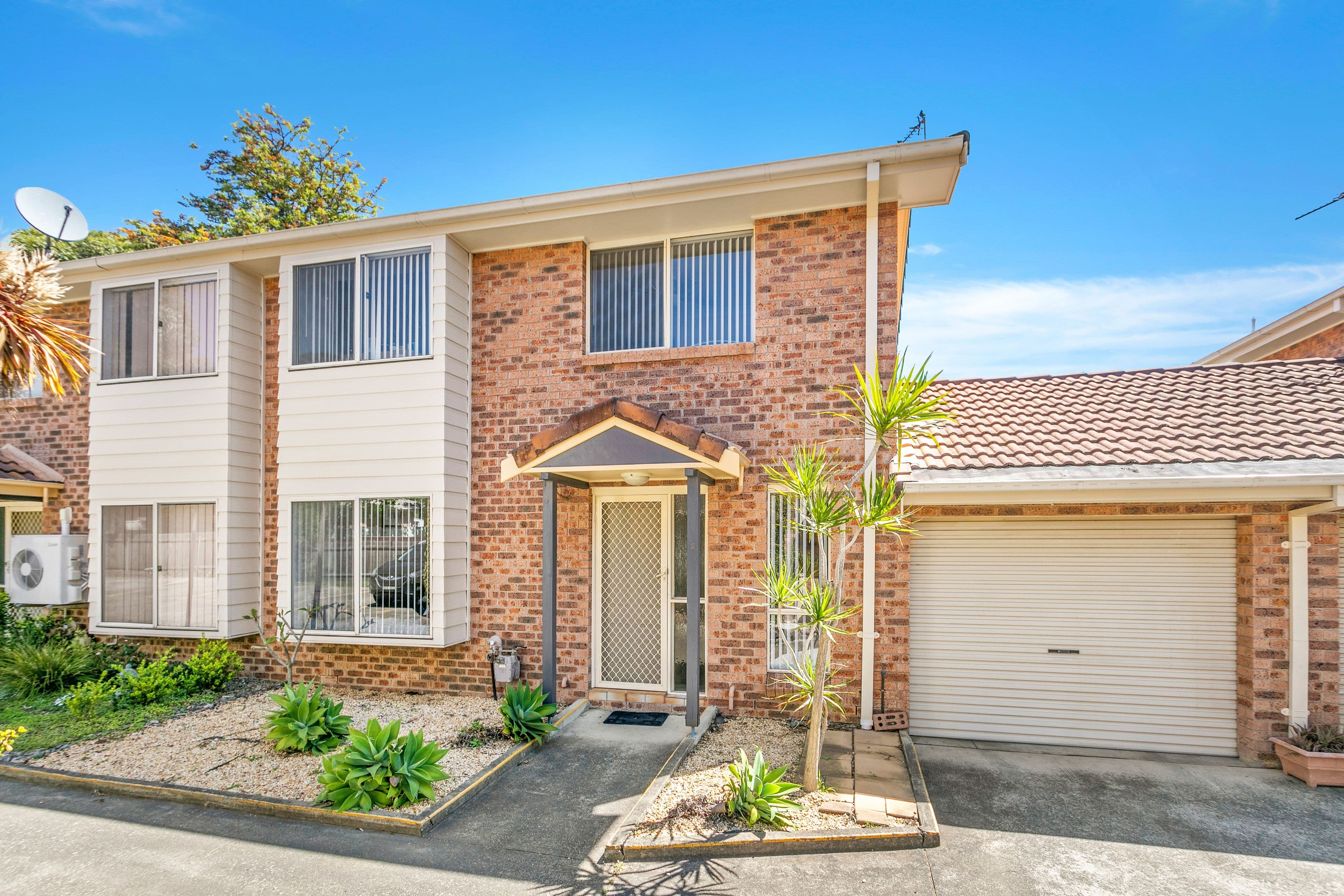 19-21 Kingston Street, Oak Flats NSW 2529, Oak Flats - Image 1