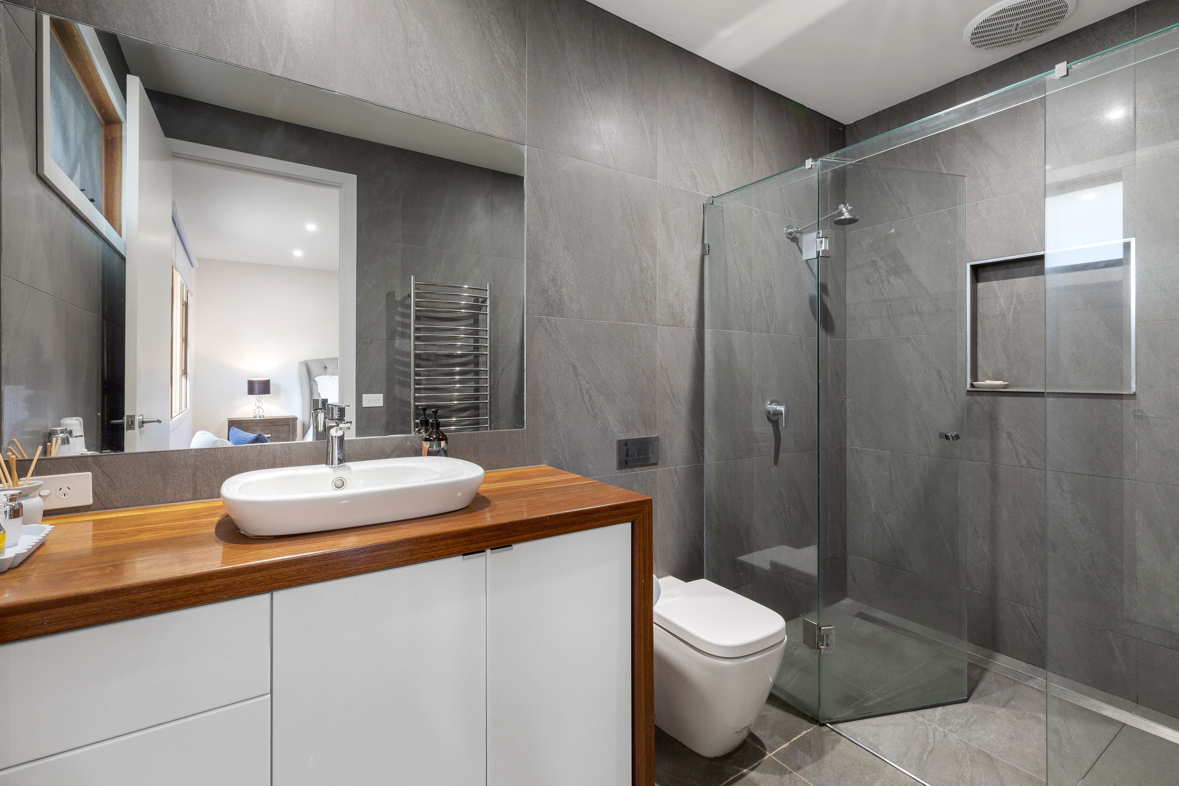 12 Finnigan Street, Research VIC 3095, Research - Thumbnail 8