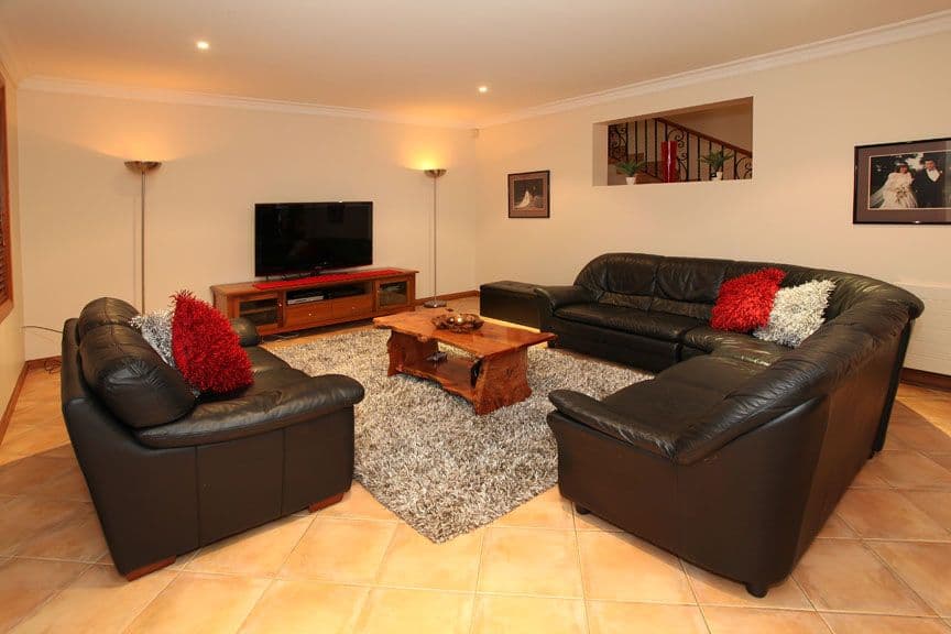 16 Sneddon Court, MULGRAVE VIC 3170, Mulgrave - Thumbnail 2