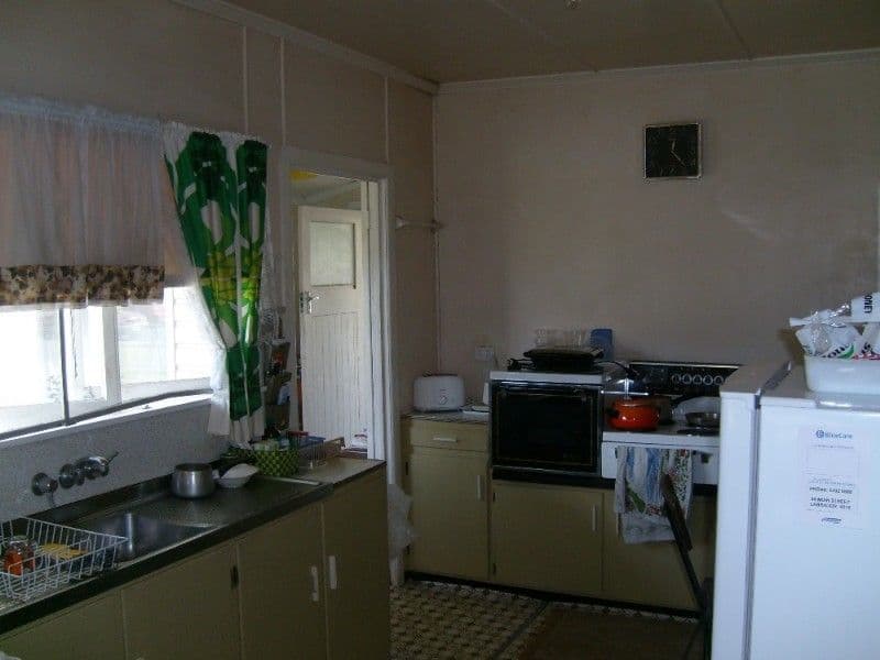 24 Second Avenue, LABRADOR QLD 4215, Labrador - Thumbnail 2