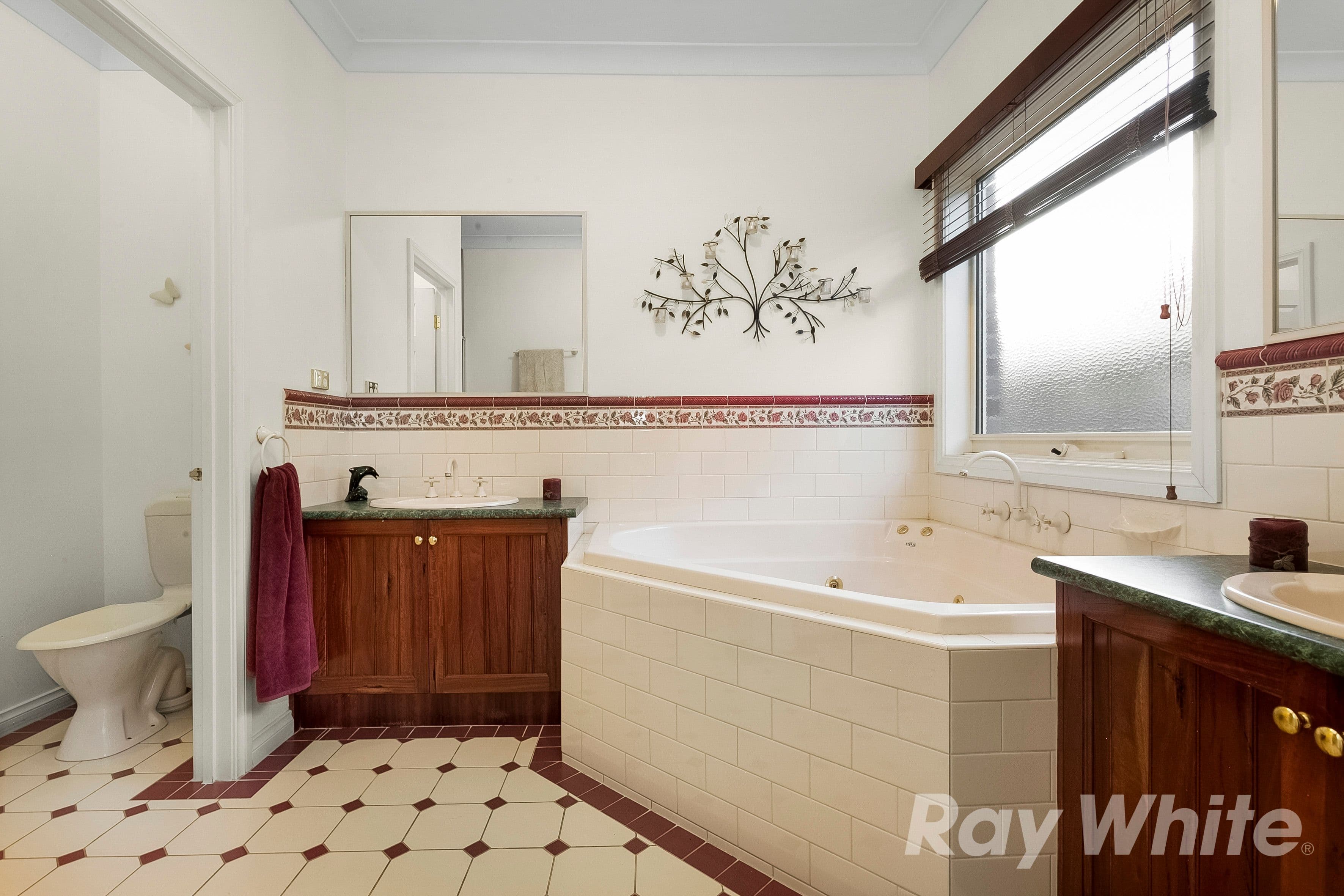 16 Ellesse Way, Berwick VIC 3806, Berwick - Thumbnail 8