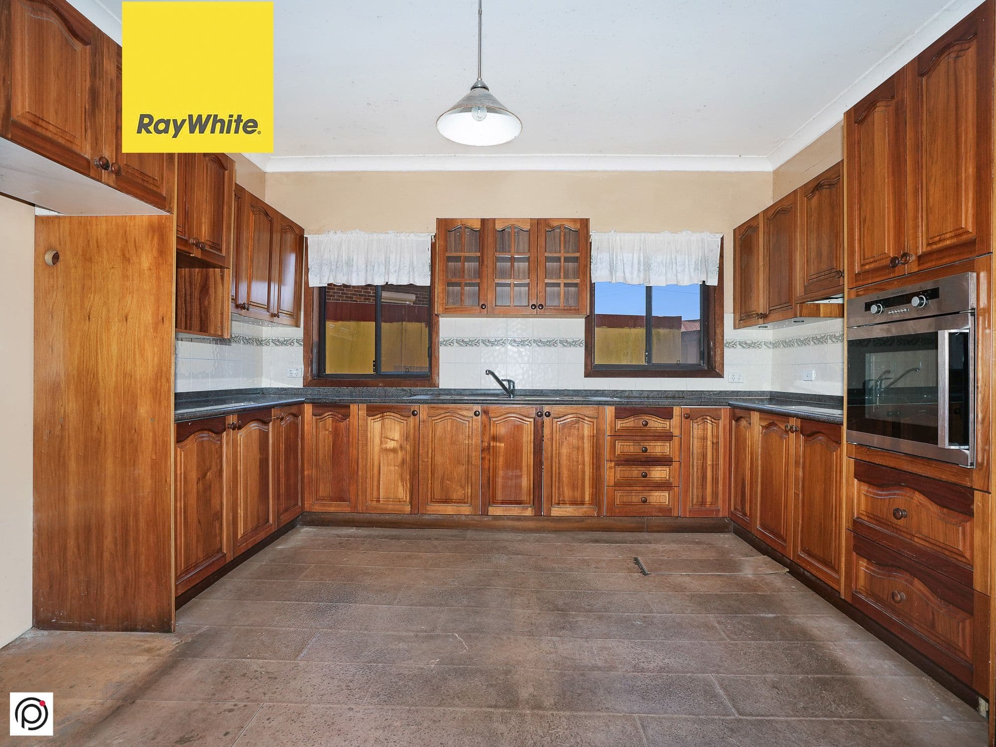 150 Northcliffe Drive, Warrawong NSW 2502, Warrawong - Thumbnail 2