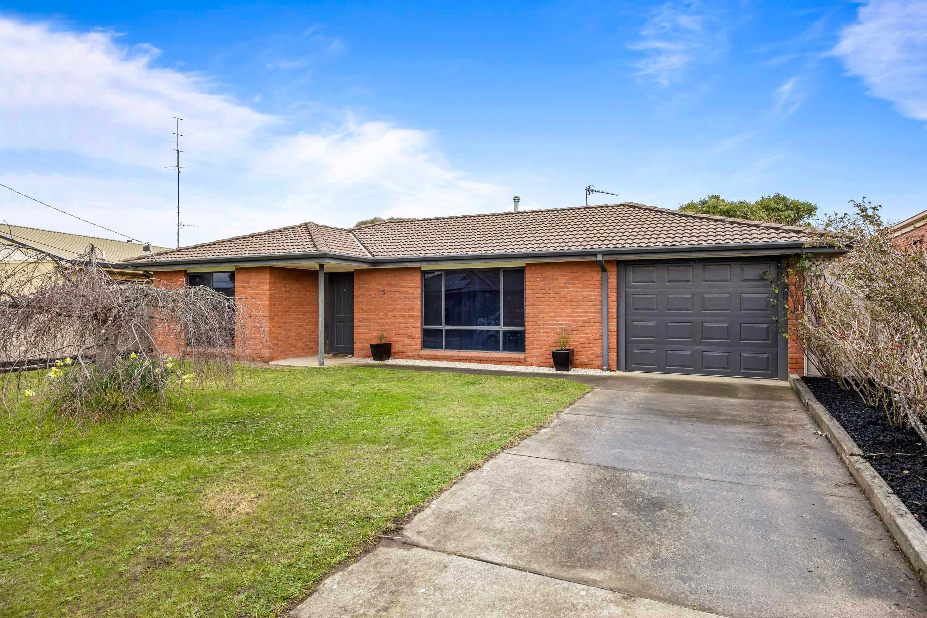 3 Jasmine Drive, Delacombe VIC 3356, Delacombe - Image 1