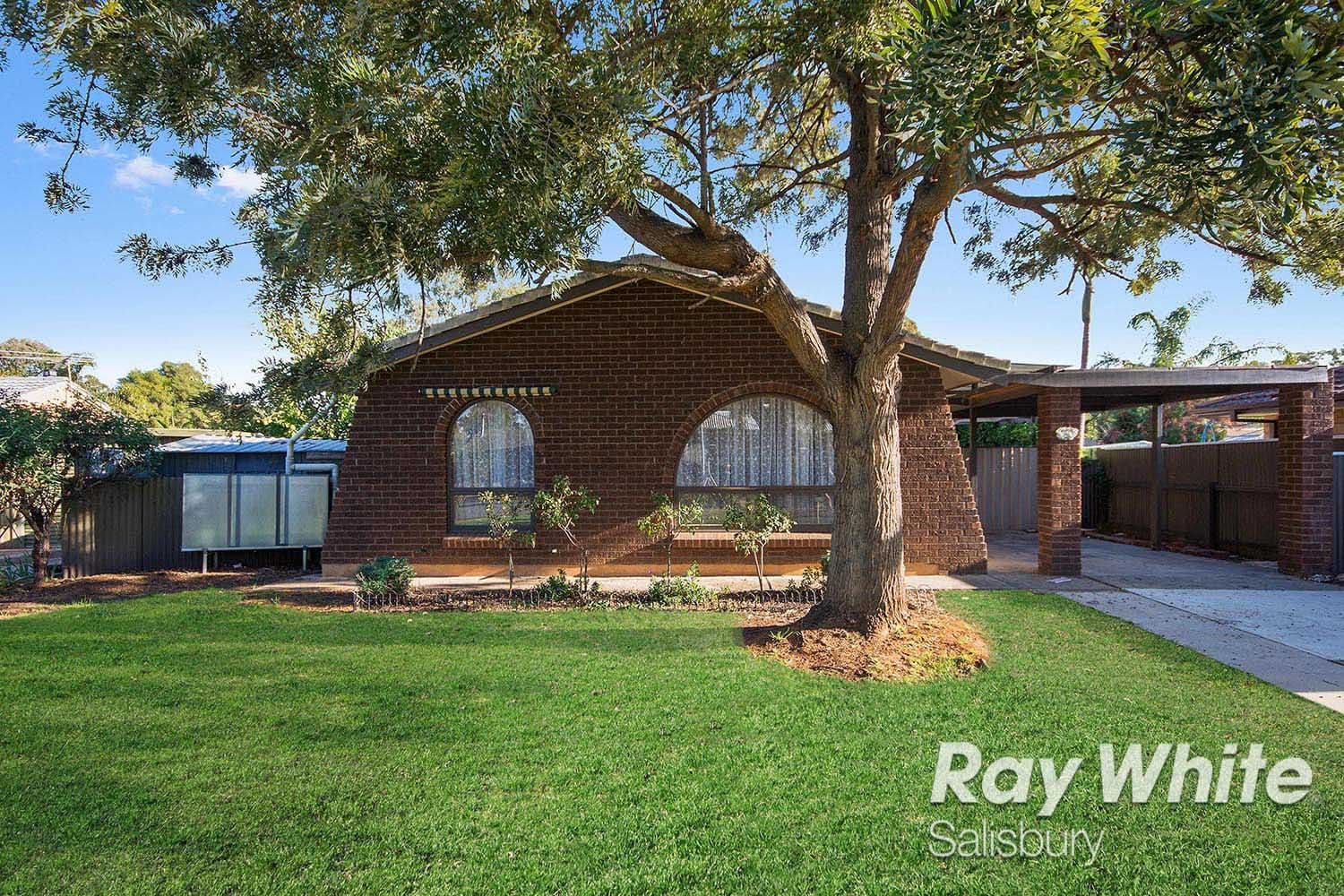 8 Blundell Close, Salisbury Downs SA 5108, Salisbury Downs - Image 1