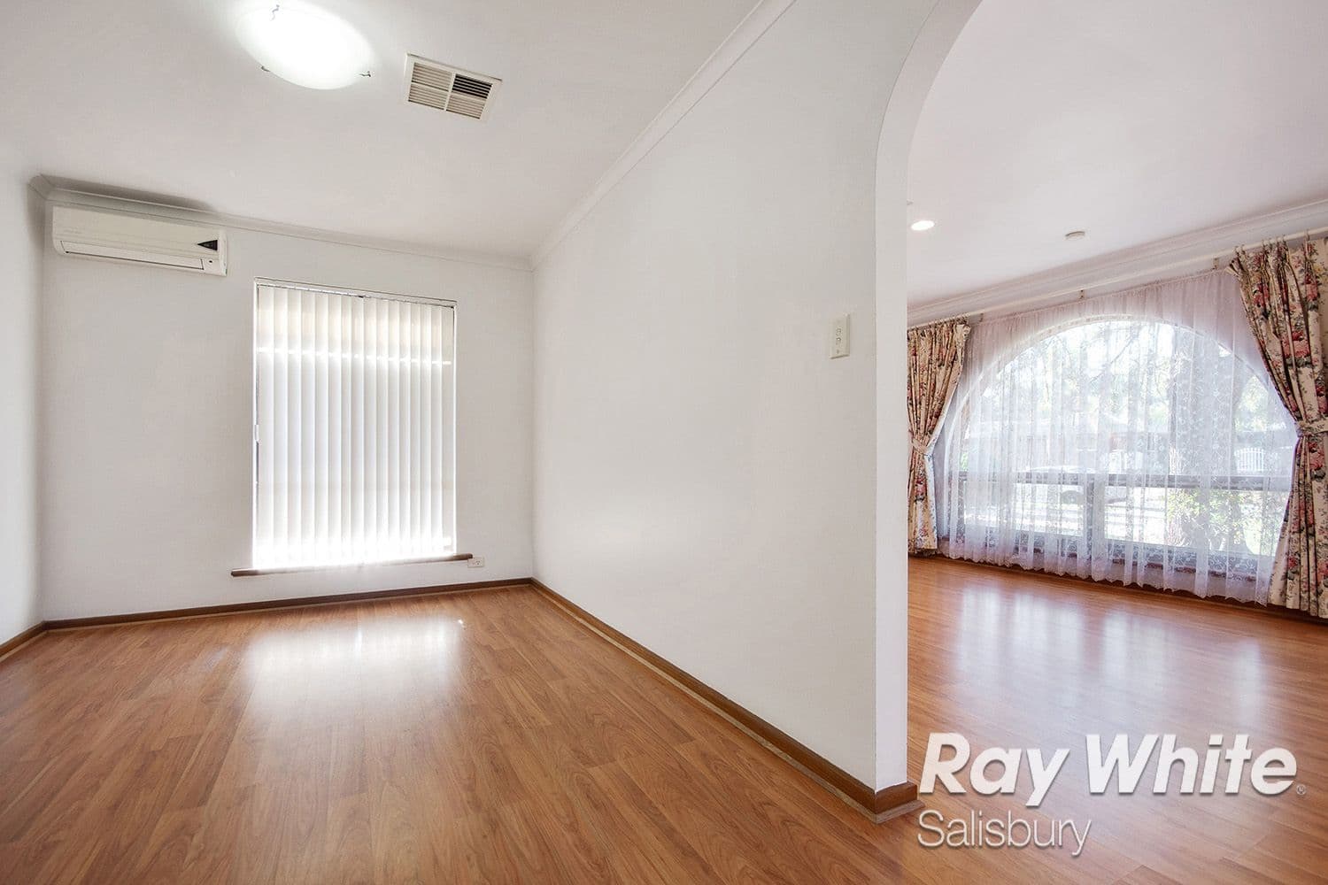 8 Blundell Close, Salisbury Downs SA 5108, Salisbury Downs - Thumbnail 4
