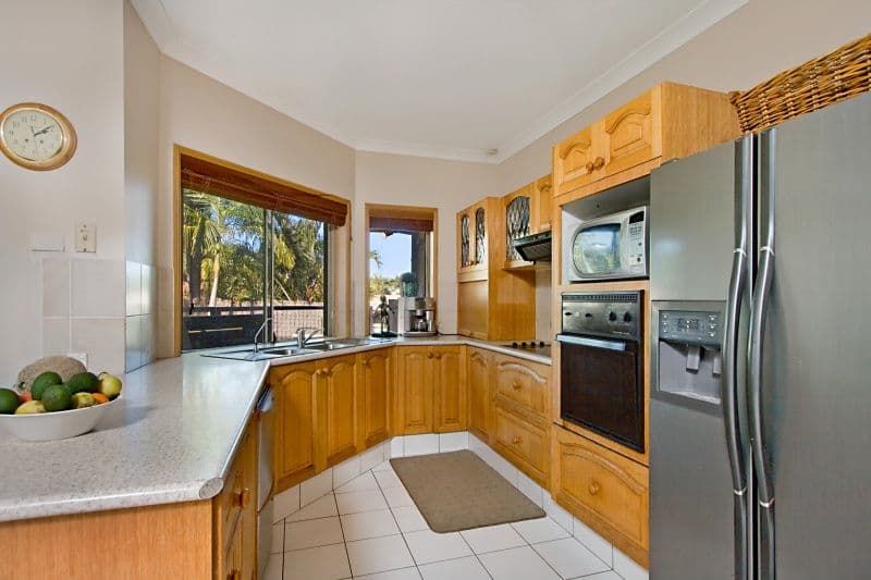 2 Rona Court, MERRIMAC QLD 4226, Merrimac - Thumbnail 5