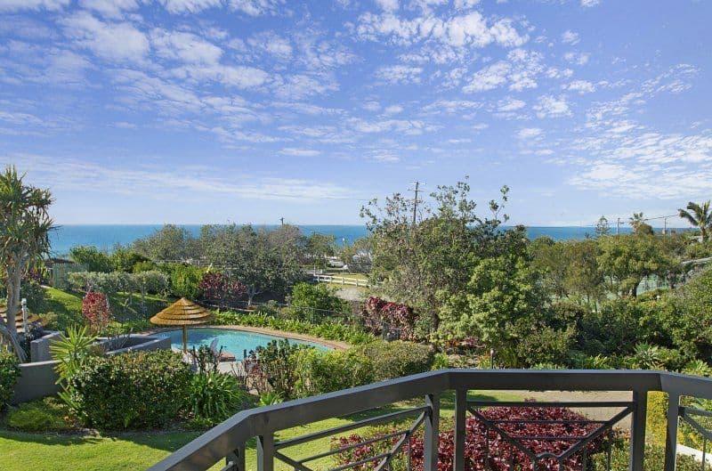 2 Orealla Crescent, SUNRISE BEACH QLD 4567, Sunrise Beach - Thumbnail 2