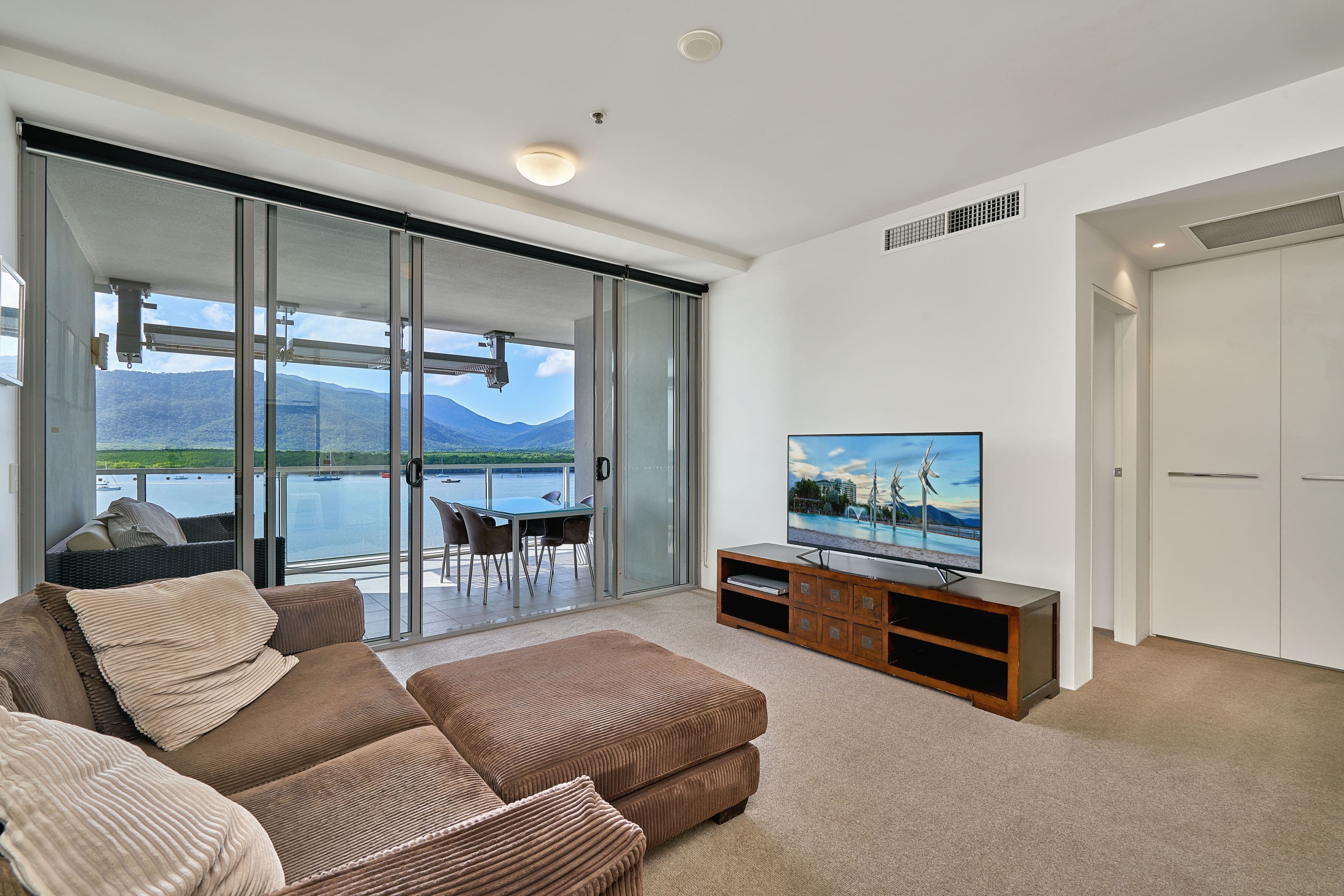 1 Marlin Parade, Cairns City QLD 4870, Cairns City - Thumbnail 5
