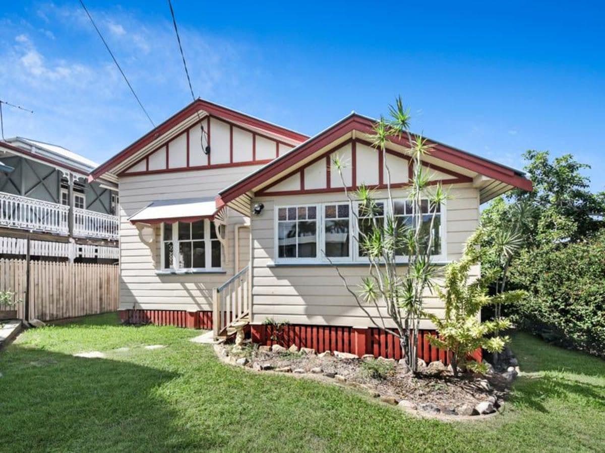 128 Broadwater Road, Mount Gravatt East QLD 4122, Mount Gravatt East - Image 1