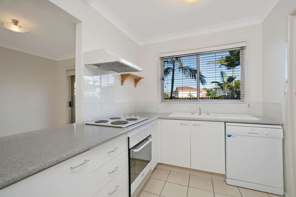 175 Thorneside Road, Thorneside QLD 4158, Thorneside - Thumbnail 2