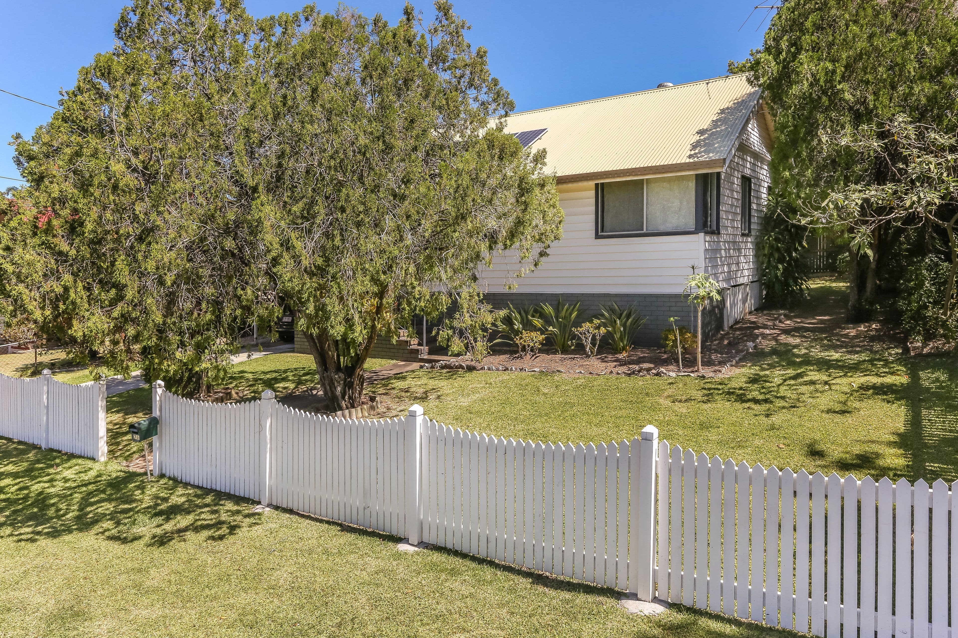 7 Moonya Street, Bardon QLD 4065, Bardon - Thumbnail 4