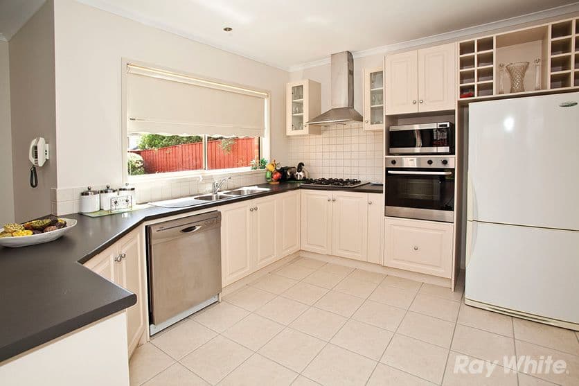 20 Whitehall Terrace, Ferntree Gully VIC 3156, Ferntree Gully - Thumbnail 3