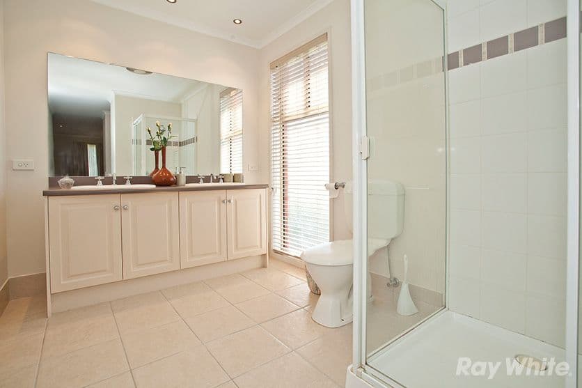20 Whitehall Terrace, Ferntree Gully VIC 3156, Ferntree Gully - Thumbnail 7