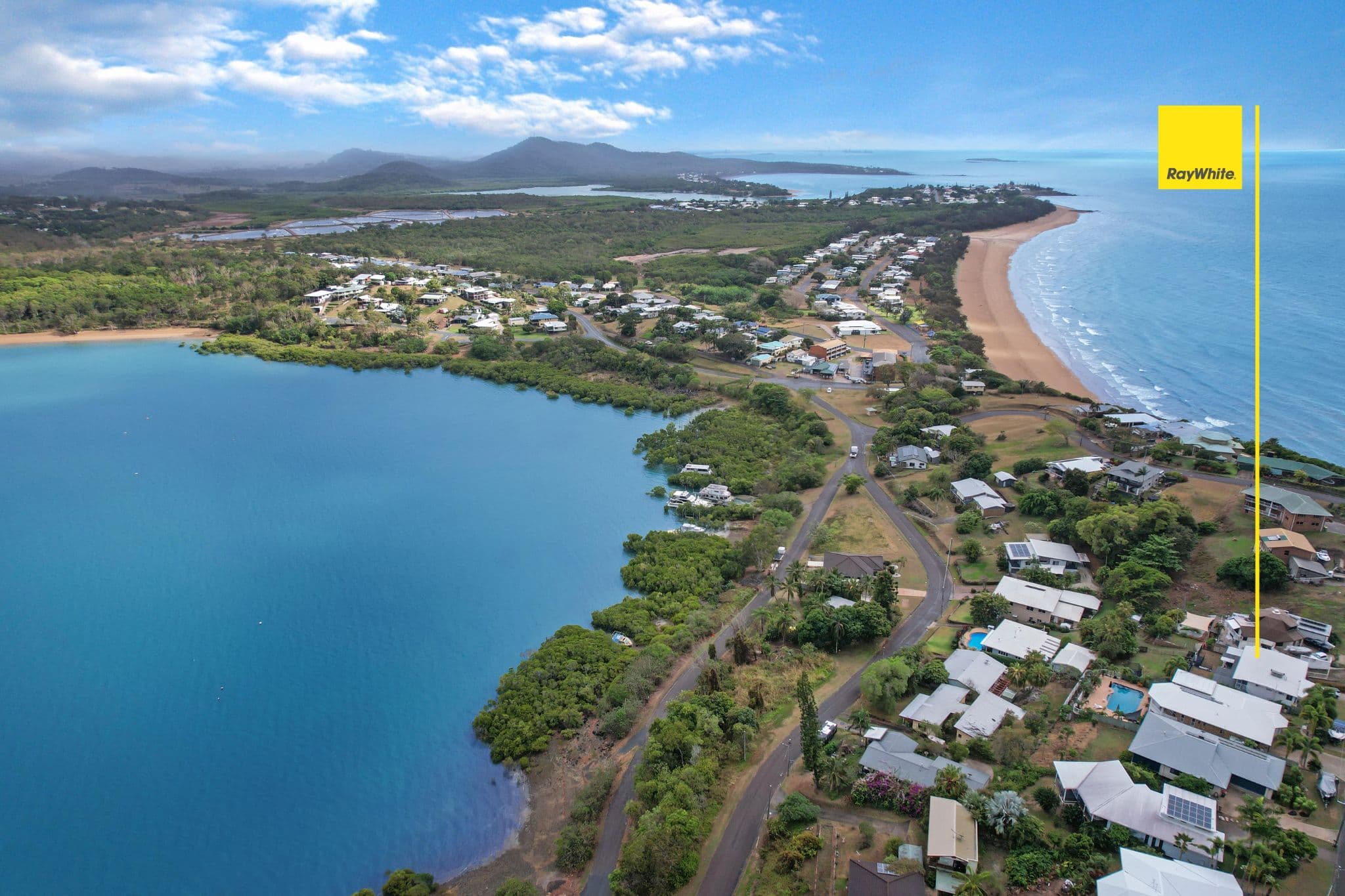 23 Captain Blackwood Drive, Sarina Beach QLD 4737, Sarina Beach - Thumbnail 2