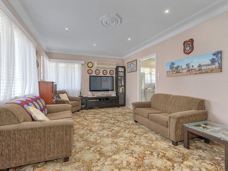 59 Camelia Street, CANNON HILL QLD 4170, Cannon Hill - Thumbnail 4