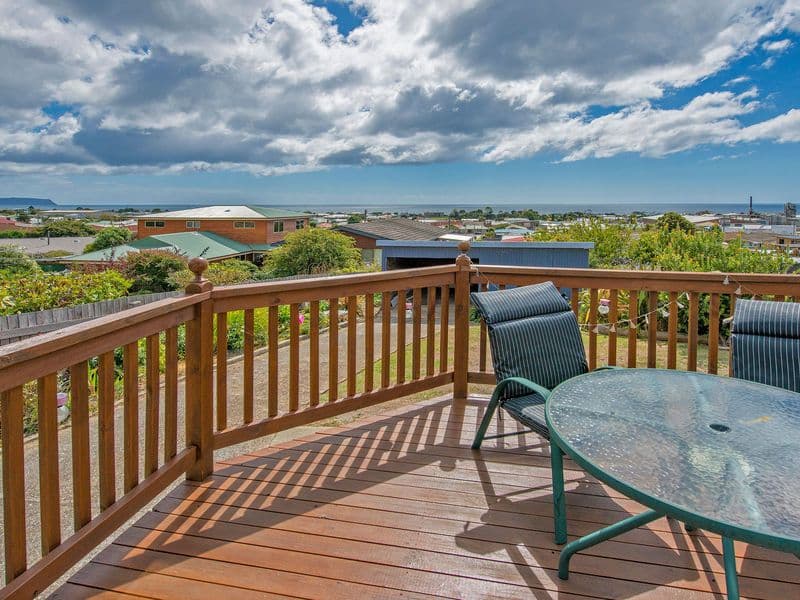 15 Pelissier Street, Somerset TAS 7322, Somerset - Thumbnail 2