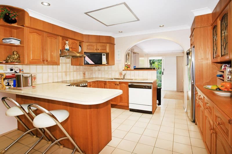 6 Kentwell Avenue, Castle Hill NSW 2154, Castle Hill - Thumbnail 2