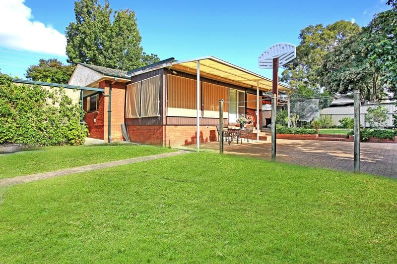 6 Kentwell Avenue, Castle Hill NSW 2154, Castle Hill - Thumbnail 3