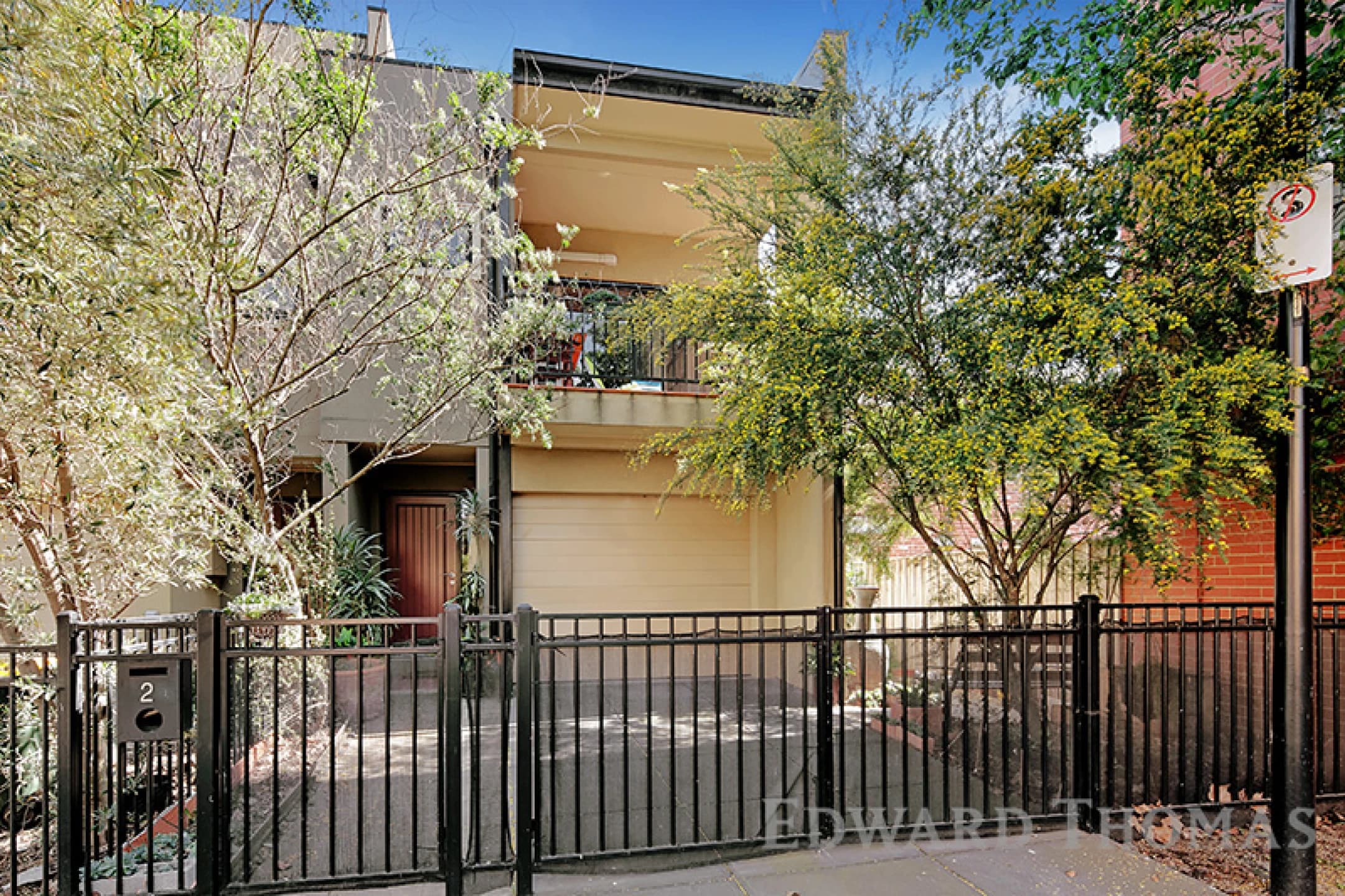 2 Rourke Lane, Kensington VIC 3031, Kensington - Thumbnail 3