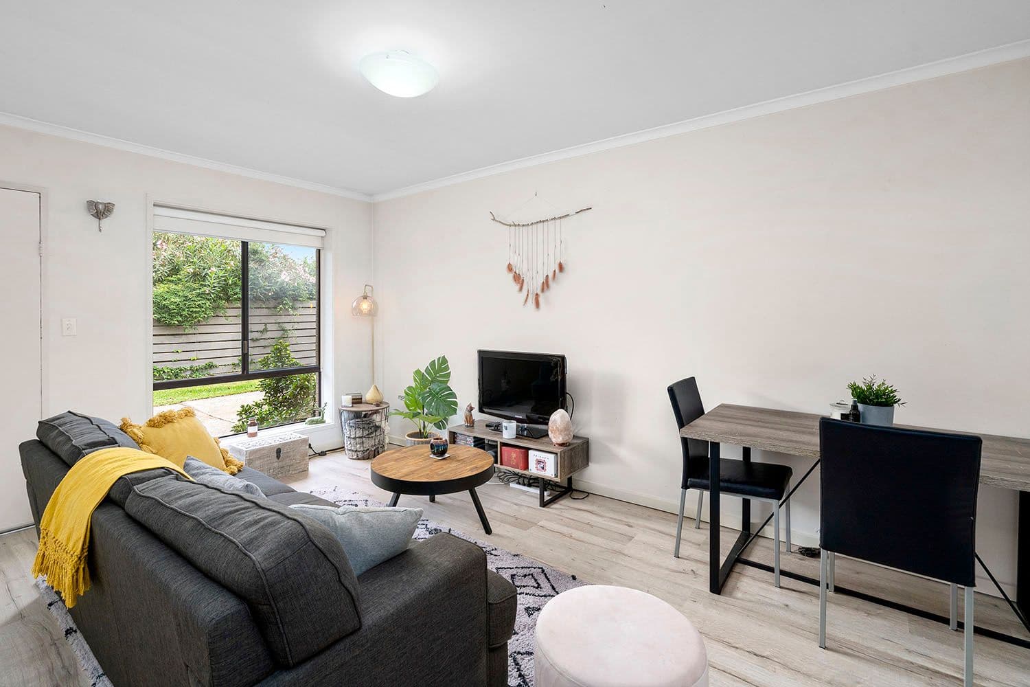 10 Eagland Road, Cheltenham VIC 3192, Cheltenham - Image 1