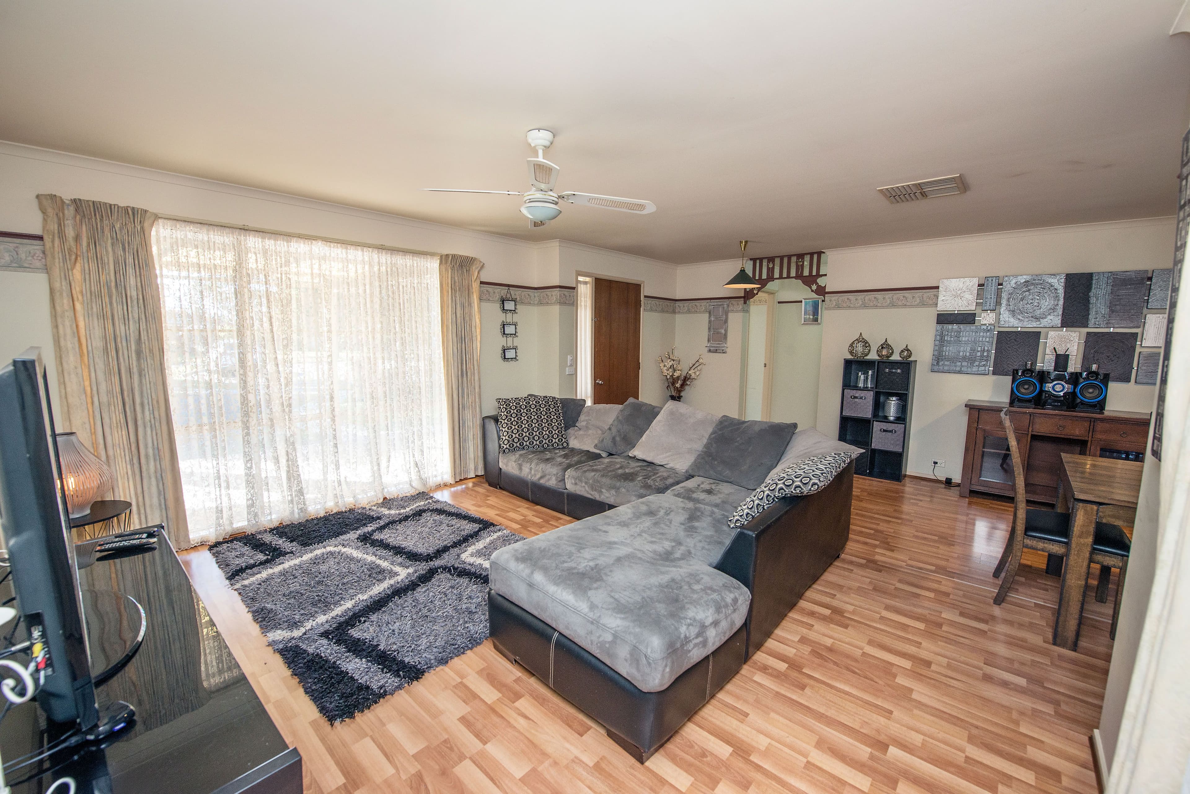 19 Foster Street, Swan Hill VIC 3585, Swan Hill - Thumbnail 3