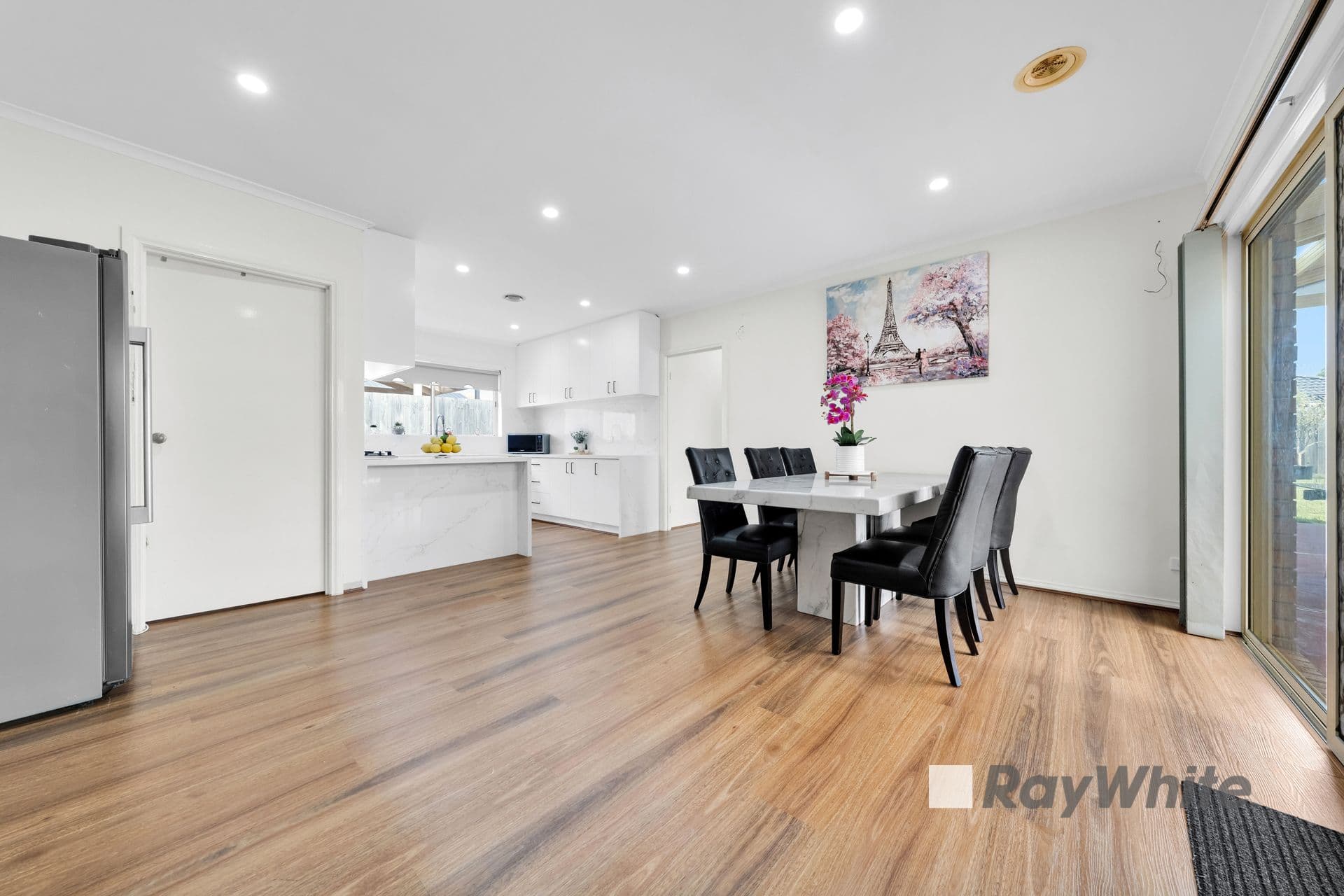 9 Bartolo Court, Cranbourne North VIC 3977, Cranbourne North - Thumbnail 4