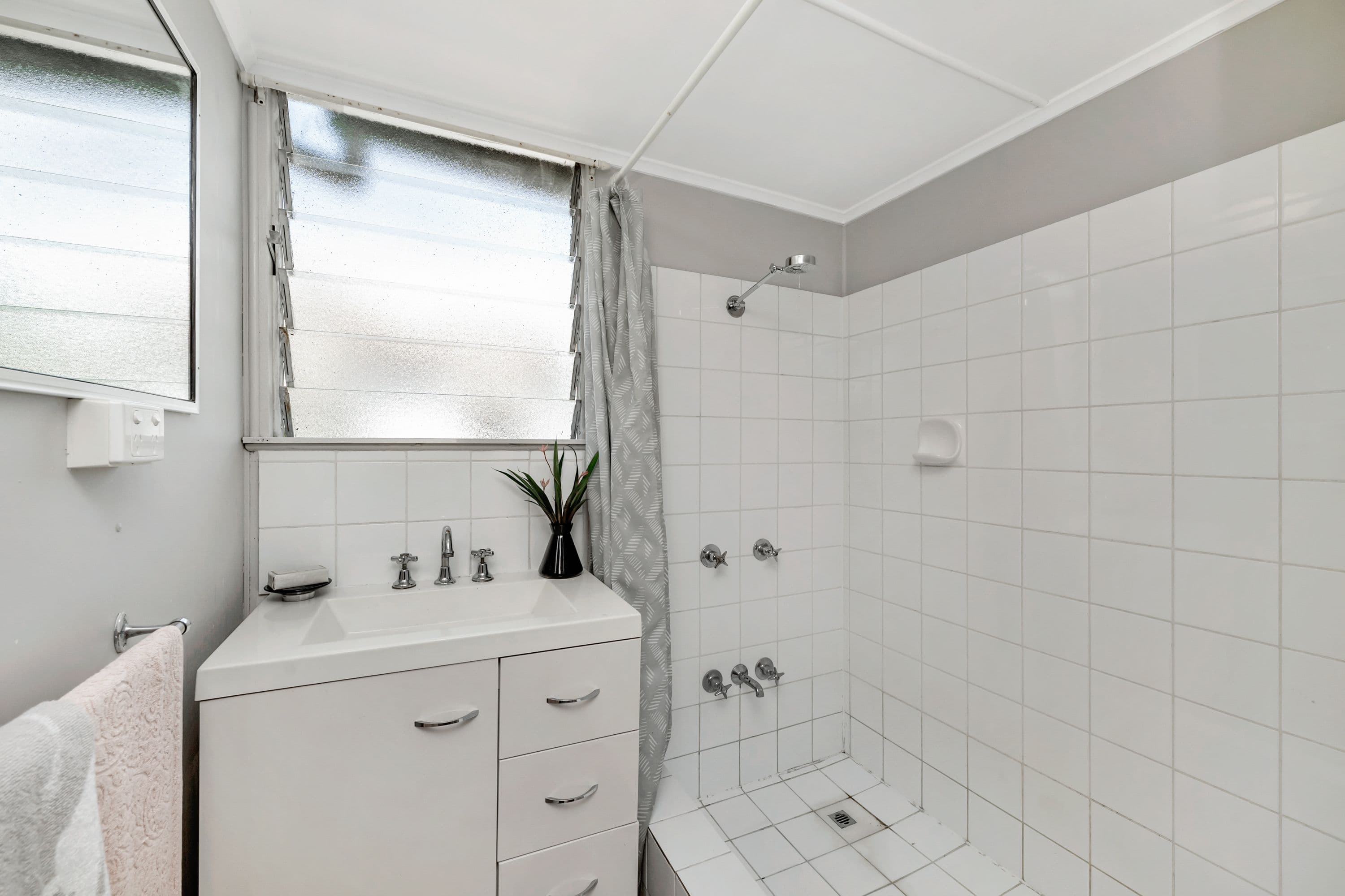 28 Clarendon Street, Hyde Park QLD 4812, Hyde Park - Thumbnail 8