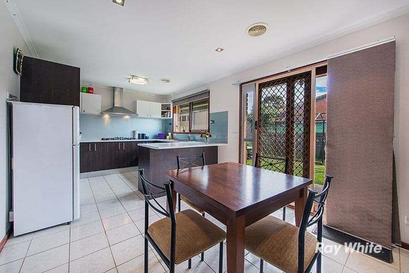 1 Willora Crescent, Cranbourne West VIC 3977, Cranbourne West - Thumbnail 5
