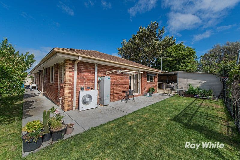 1 Willora Crescent, Cranbourne West VIC 3977, Cranbourne West - Thumbnail 8