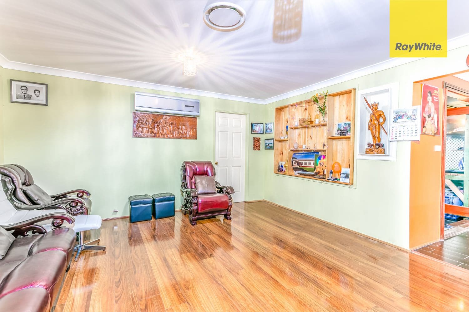 12 Caspian Court, Plumpton - Thumbnail 2