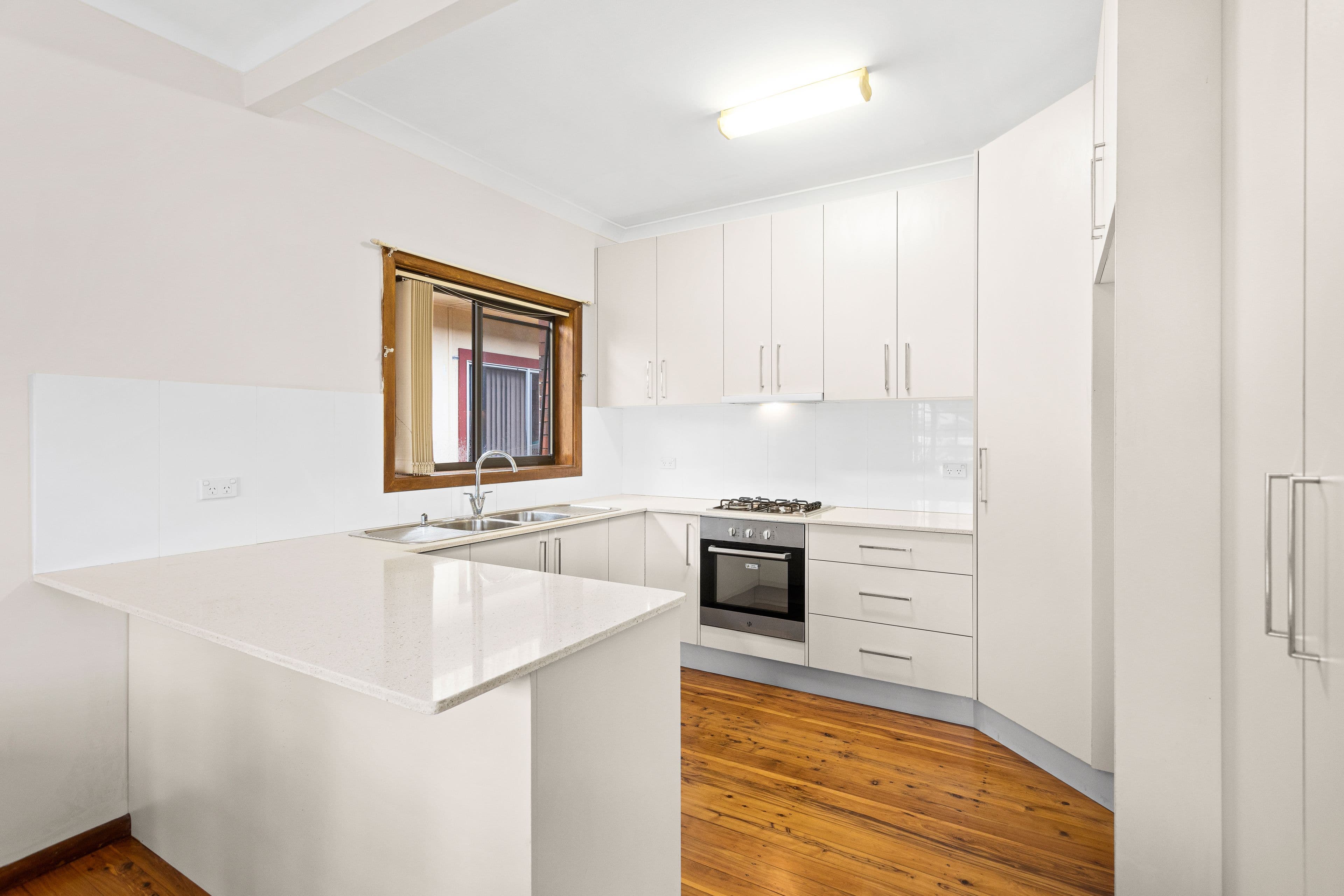 3 Joan Avenue, Warilla NSW 2528, Warilla - Thumbnail 4