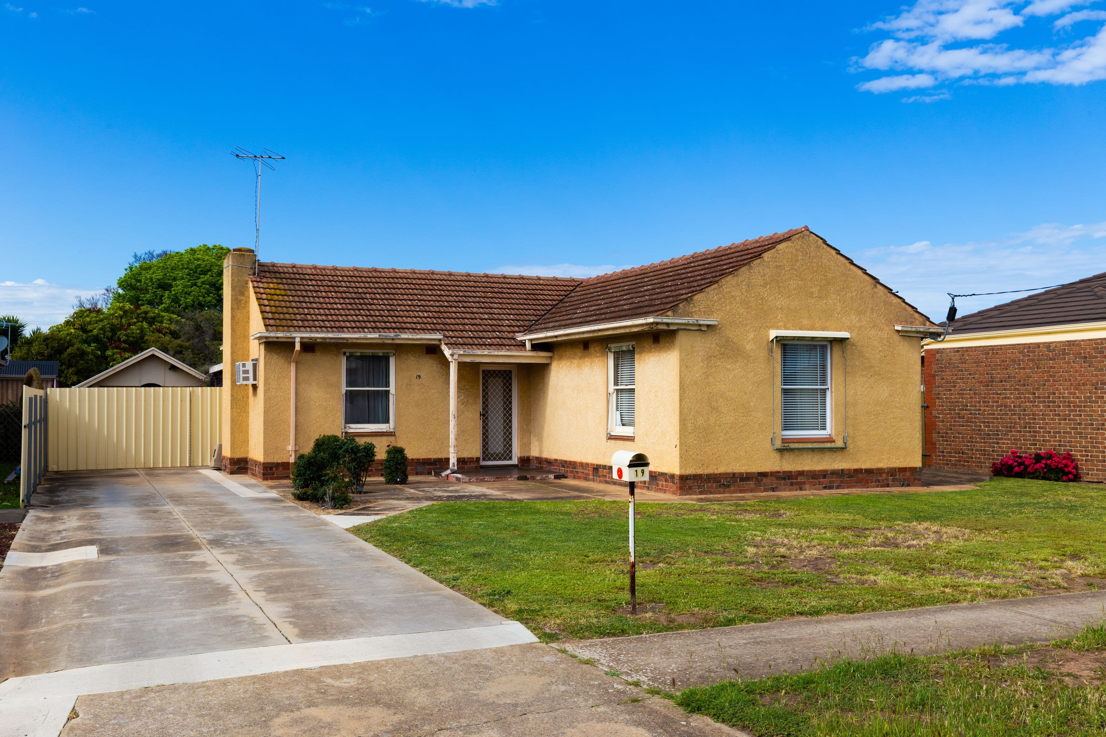 19 Alfred Avenue, Seaton SA 5023, Seaton - Thumbnail 3