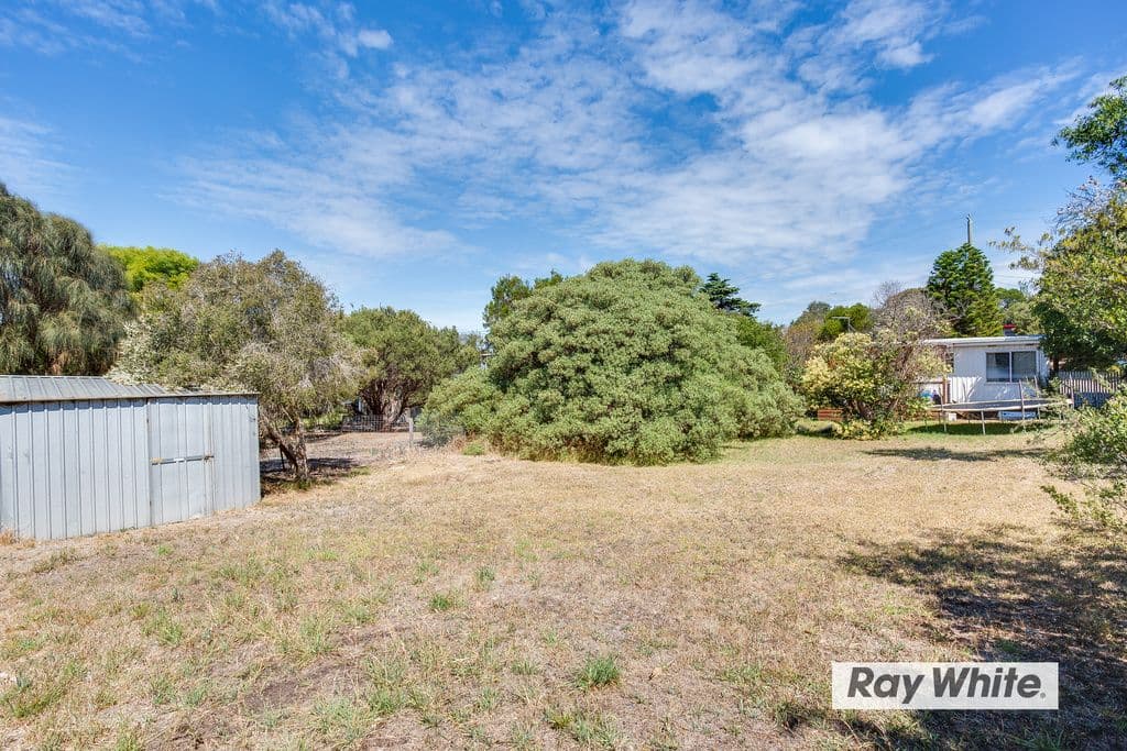 8 Hackworth Road, RYE VIC 3941, Rye - Thumbnail 2