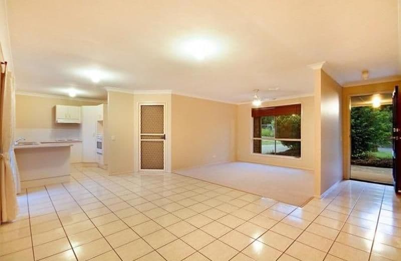 10 Riley Street, CALAMVALE QLD 4116, Calamvale - Thumbnail 3