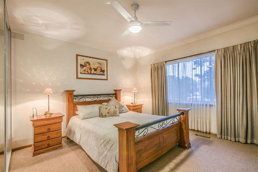 119 Hughes Parade, Reservoir VIC 3073, Reservoir - Thumbnail 7