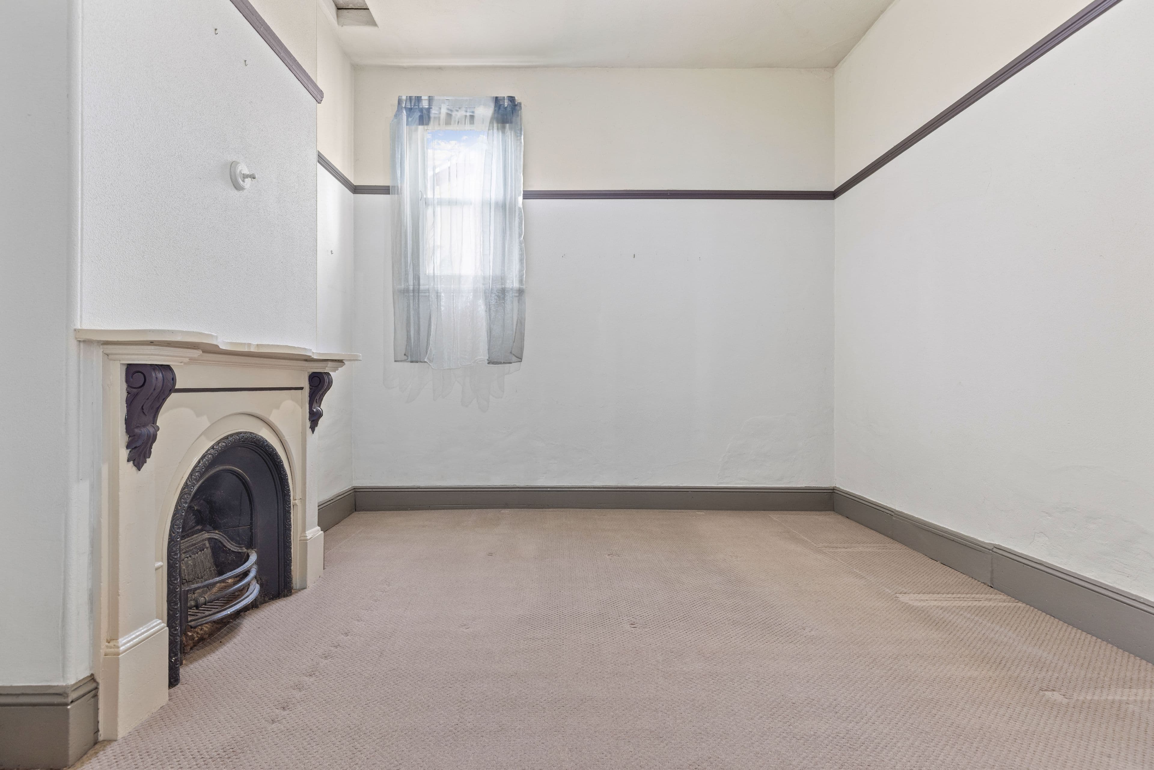 15 Victoria Street, Goulburn NSW 2580, Goulburn - Thumbnail 2