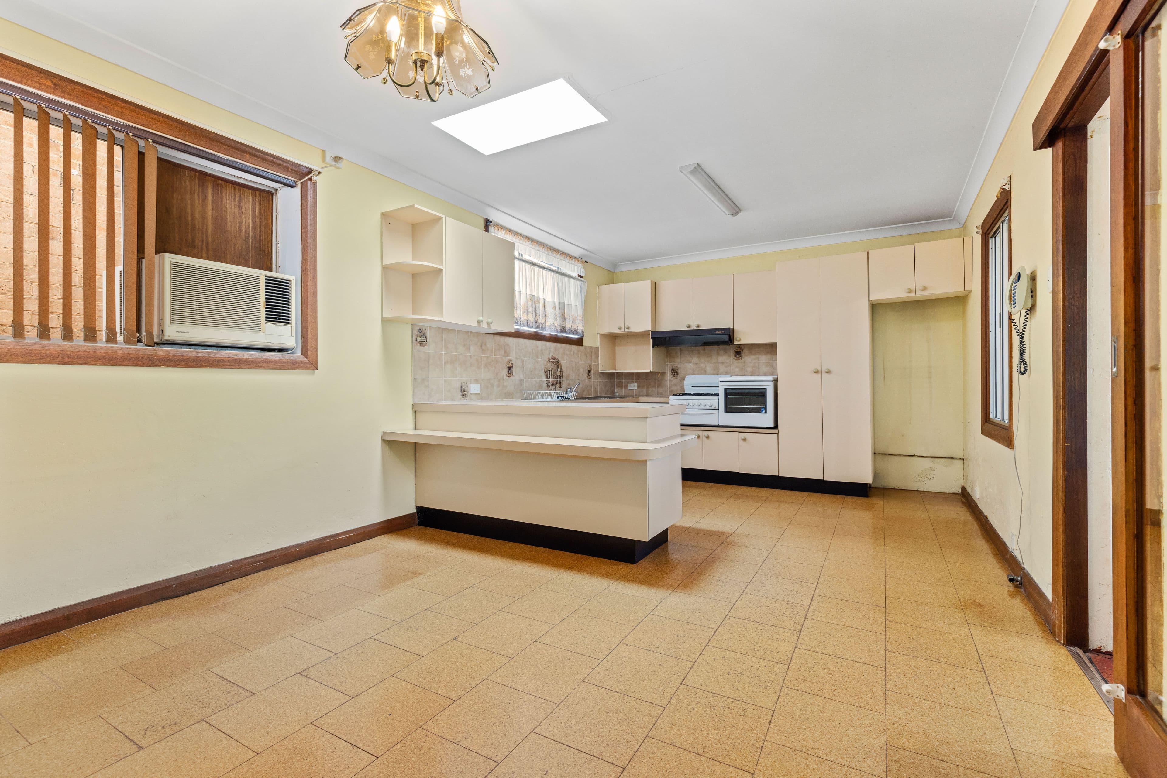 15 Victoria Street, Goulburn NSW 2580, Goulburn - Thumbnail 8