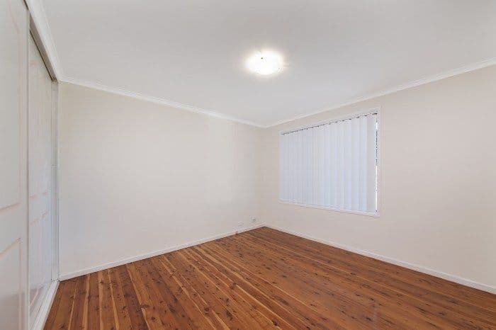 25 Holly Avenue, CHIPPING NORTON NSW 2170, Chipping Norton - Thumbnail 5