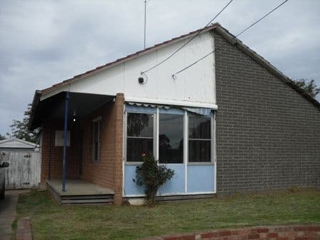 19 Cartledge Street, LAVERTON VIC 3028, Laverton - Image 1