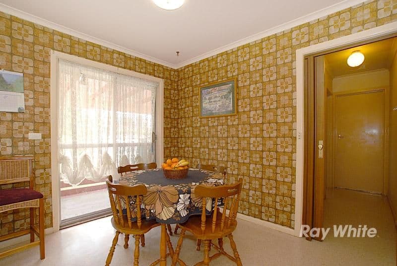 27 Finisterre Drive, KEYSBOROUGH VIC 3173, Keysborough - Thumbnail 3