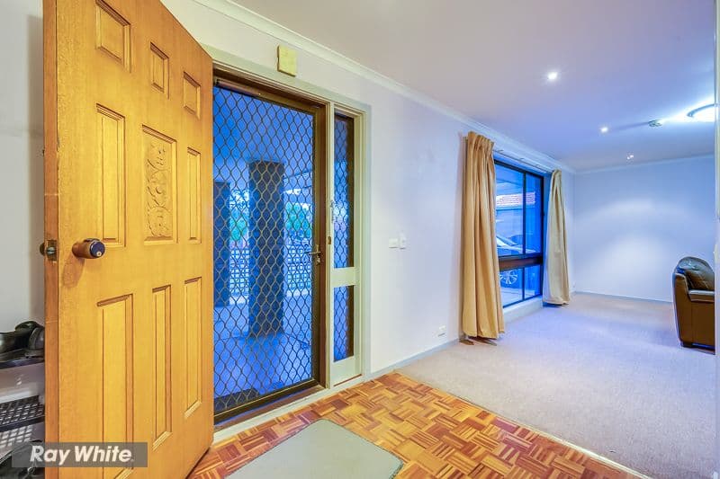 23 Strickland Avenue, Hoppers Crossing VIC 3029, Hoppers Crossing - Thumbnail 3